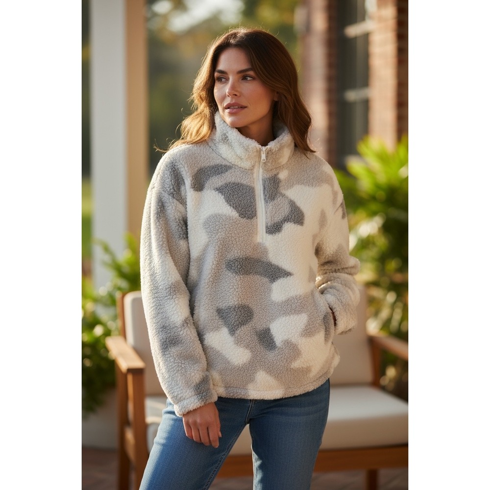 CHAPS Women's Camo Sherpa Fleece Quarter Zip‎ Pullover Top Size Large NWT